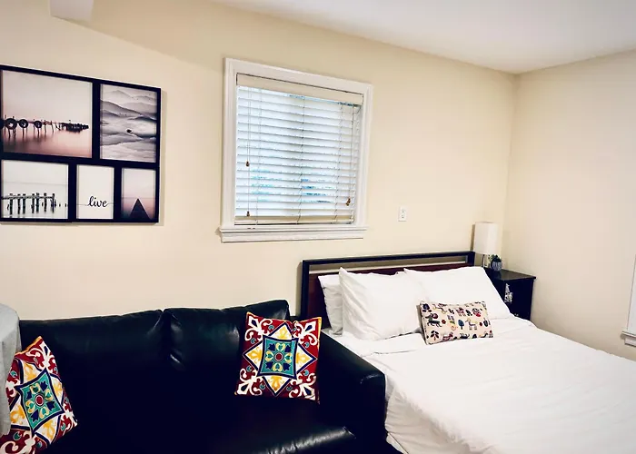 Cozy 2 Beds Spacious Rooms,Close To Transit